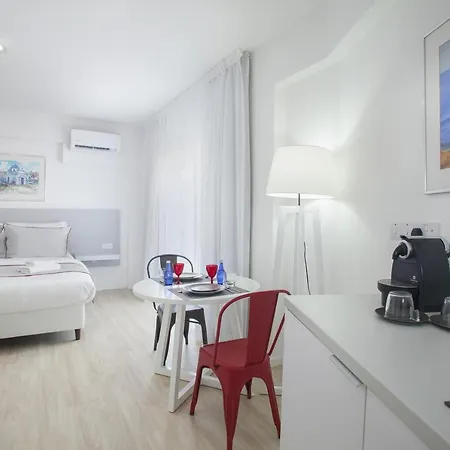Apartament Kitieos